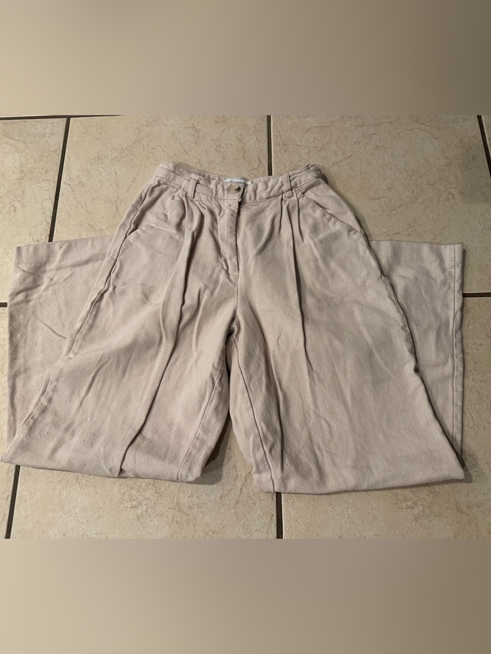 WeWoreWhat Pleated Cropped Chinos in Light Beige